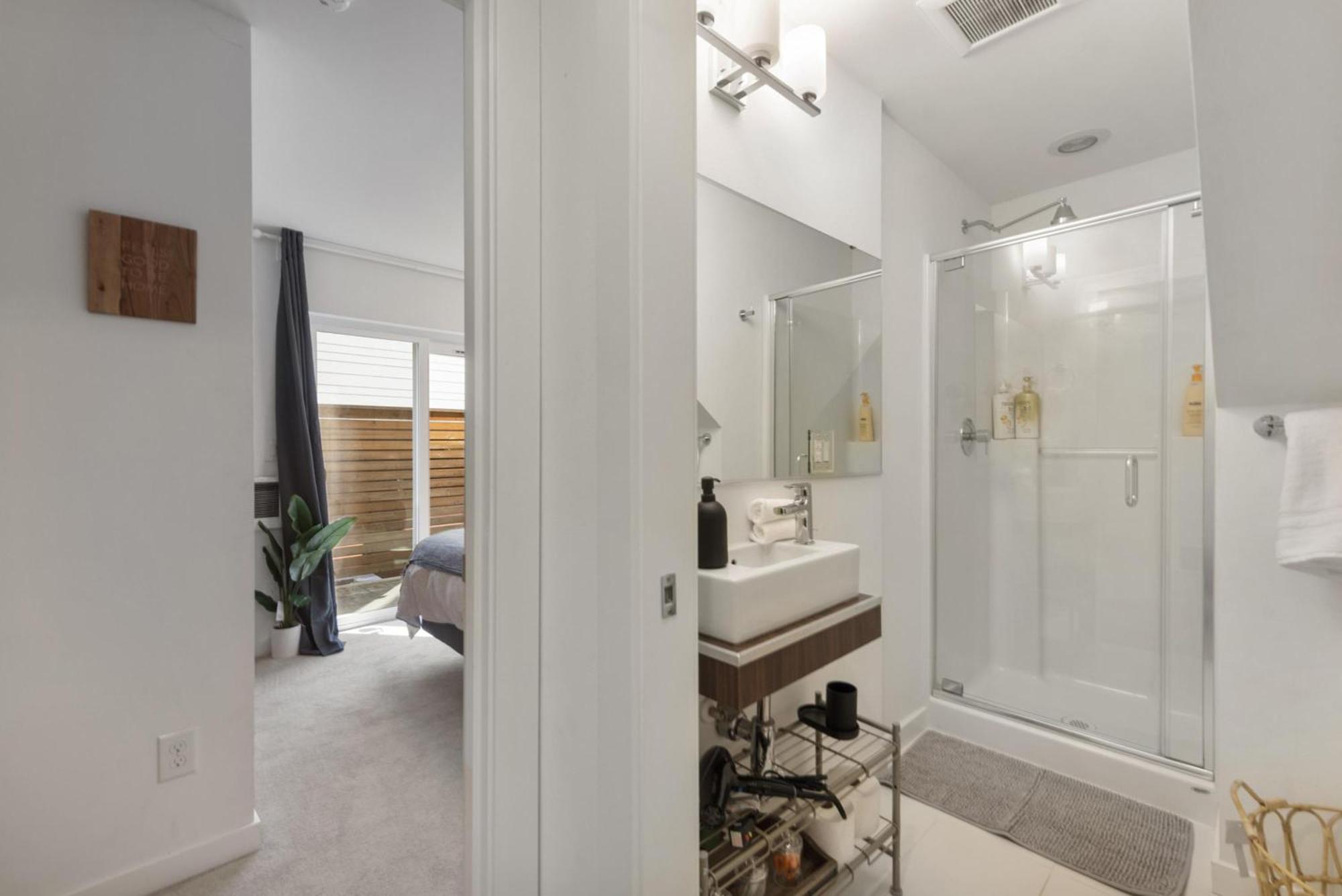 Urban Humble Abode Villa Seattle Bagian luar foto
